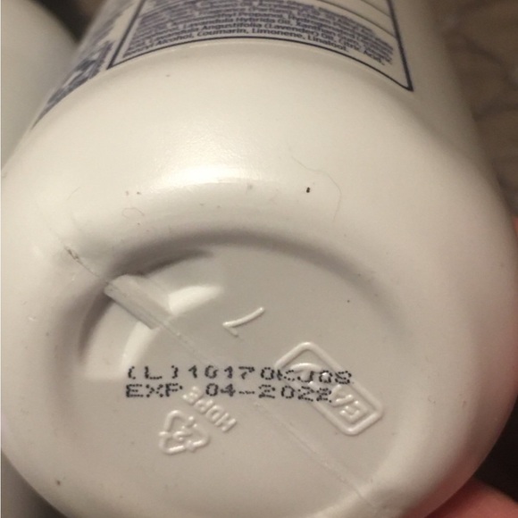 4x Dove Hand Sanitizer Nourishing Lavender & Chamomile - Picture 2 of 2